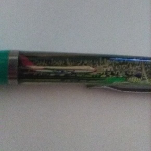 3 Vintage Floating Pens from Canada - Picture 5 of 10